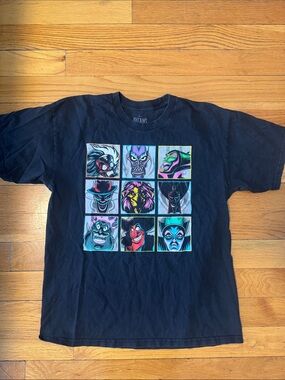 Disney Villains Tee Shirt Size L Cruella Hades Evil Queen Scar Ursula